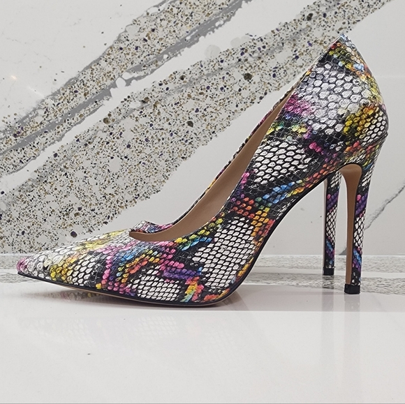 Mix No. 6 Multicolor Snakeskin Print Pointed Toe Stiletto Pumps | Size 9 - Picture 4 of 9
